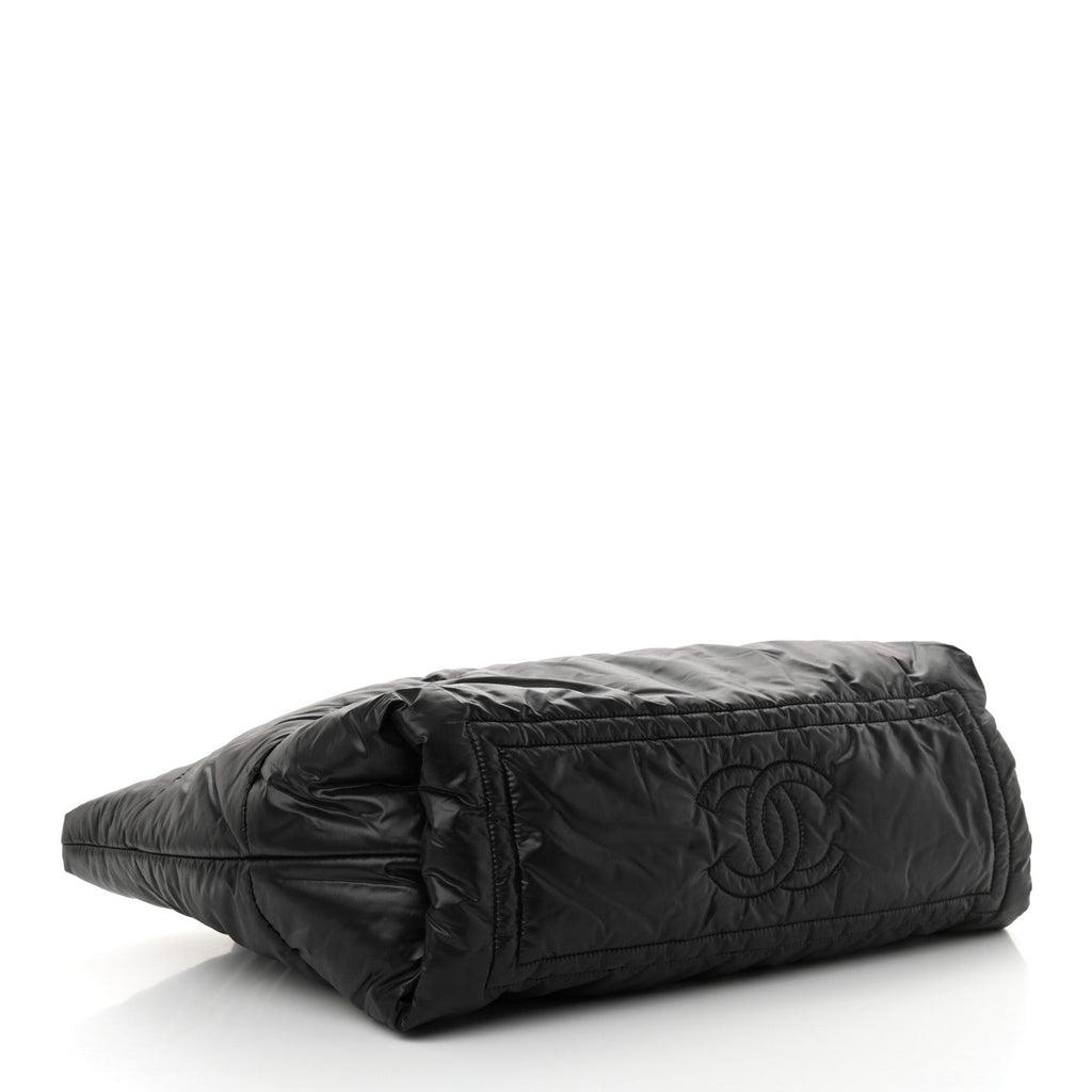 Lambskin Quilted Large Coco Cocoon Reversible Tote Black