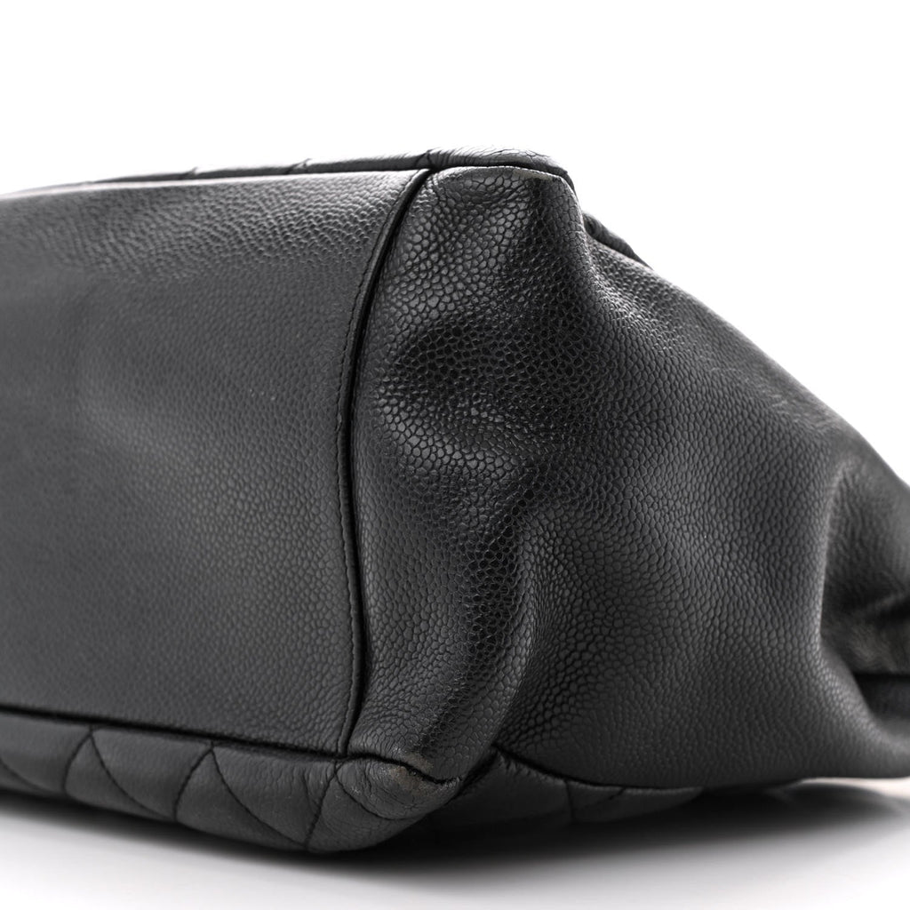 Caviar Quilted Grand Shopping Tote GST Black