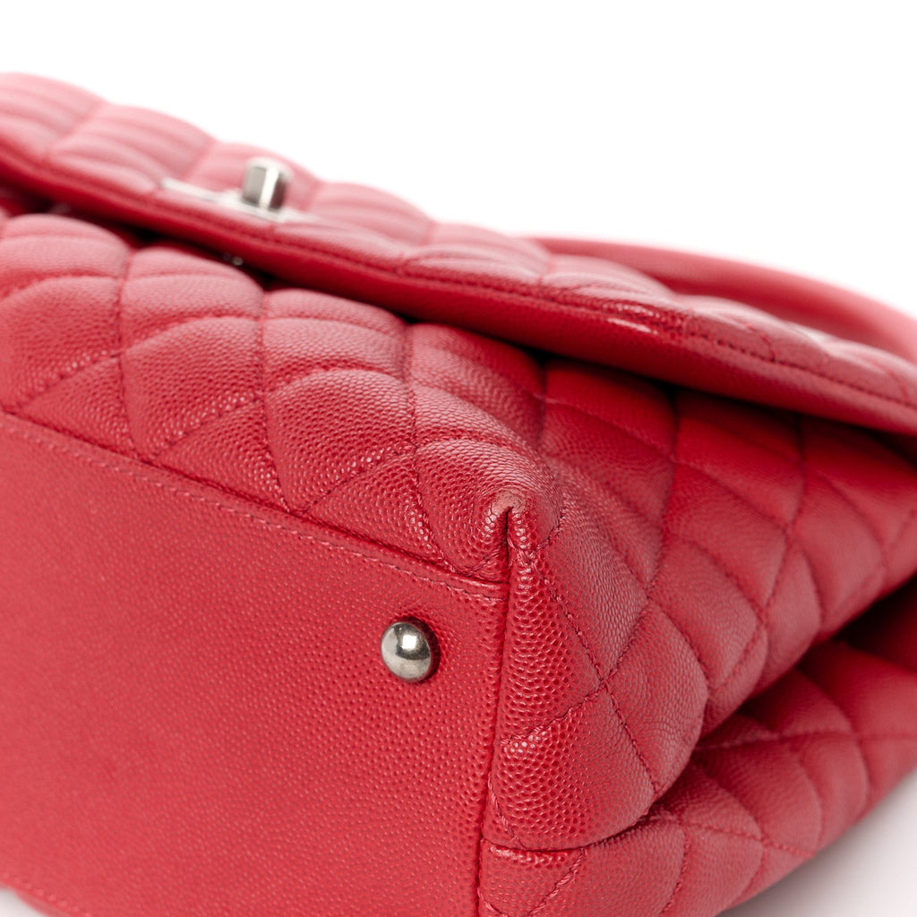 Caviar Quilted Small Coco Handle Flap Red
