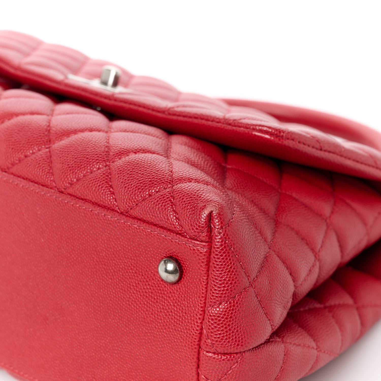 Caviar Quilted Small Coco Handle Flap Red
