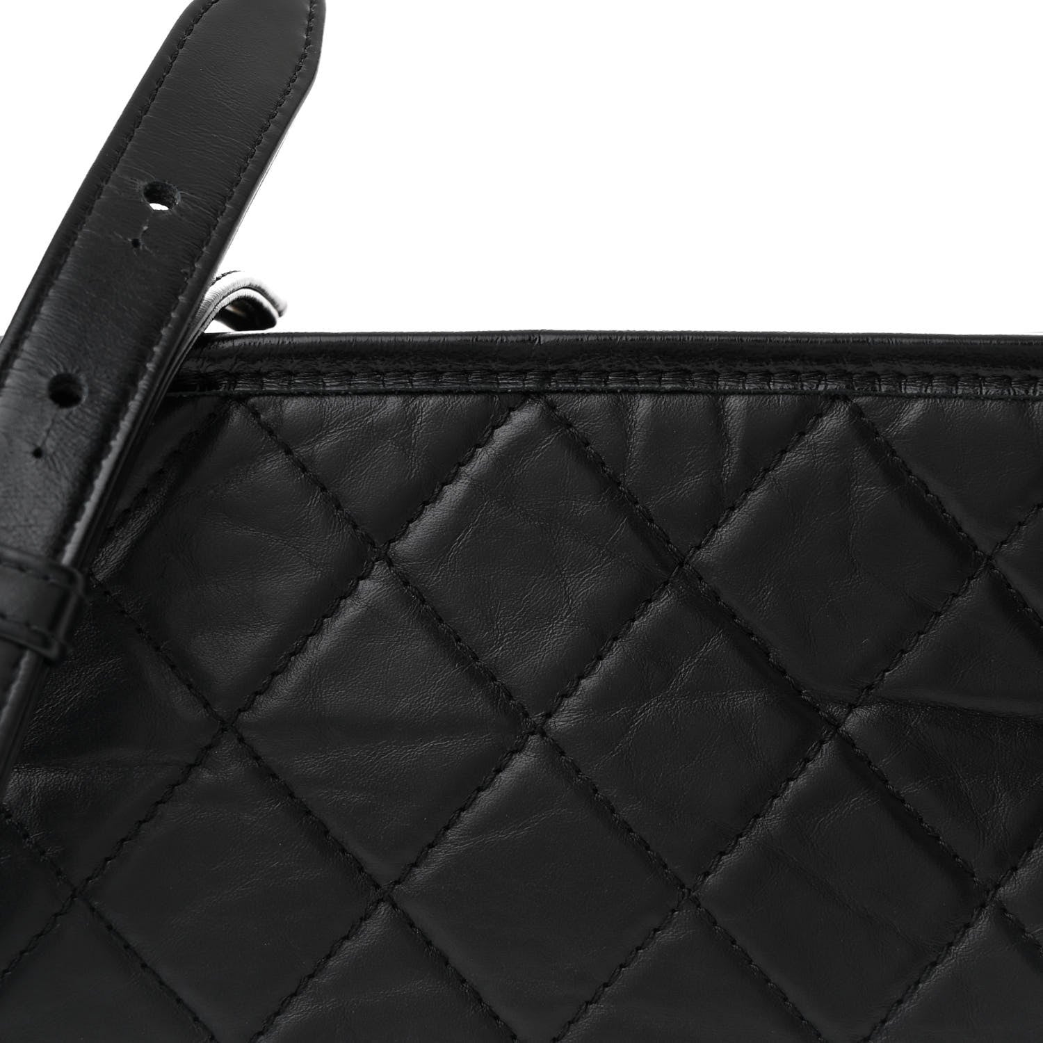 Aged Calfskin Quilted New Medium Gabrielle Hobo Black