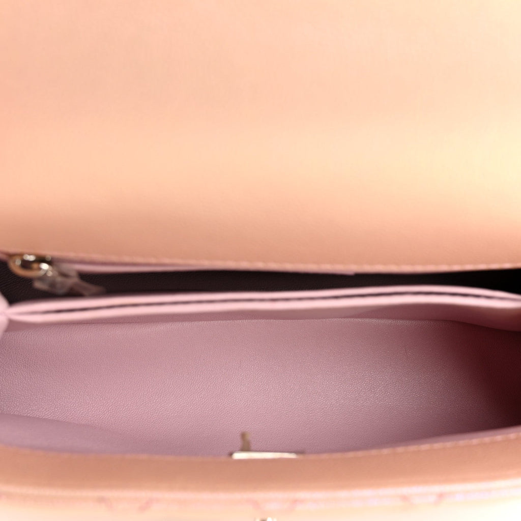 Iridescent Caviar Quilted Mini Coco Handle Flap Light Pink