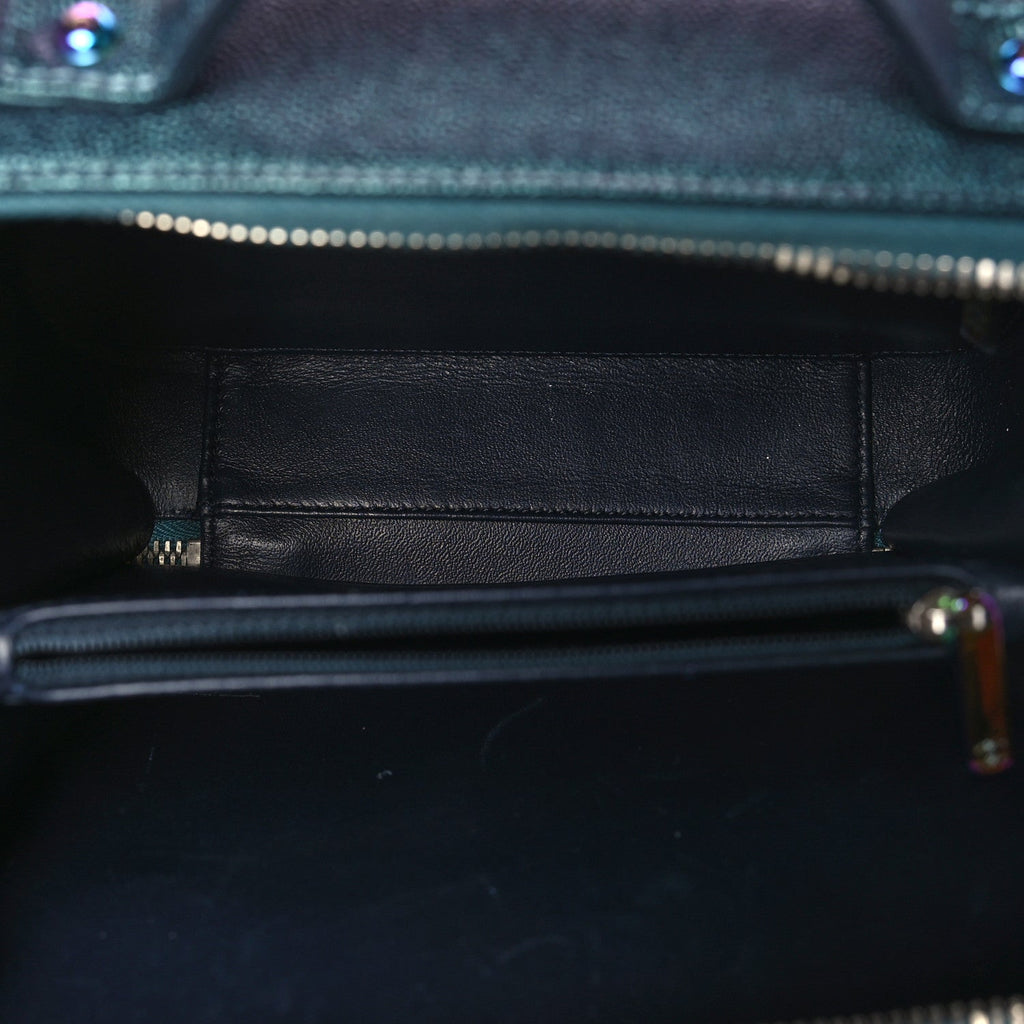 Iridescent Caviar Quilted Medium CC Filigree Vanity Case Dark Turquoise