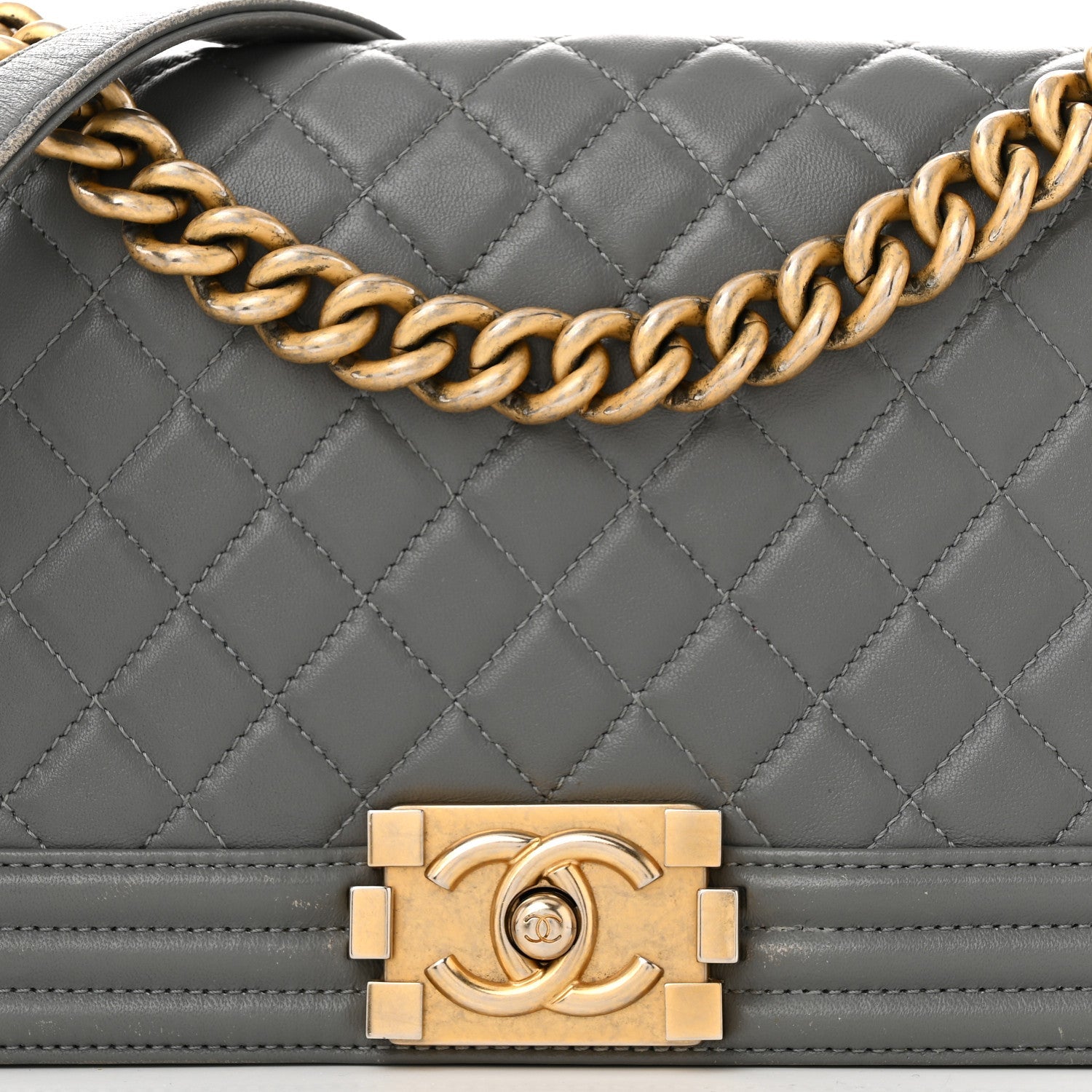 Lambskin Quilted Medium Boy Flap Grey