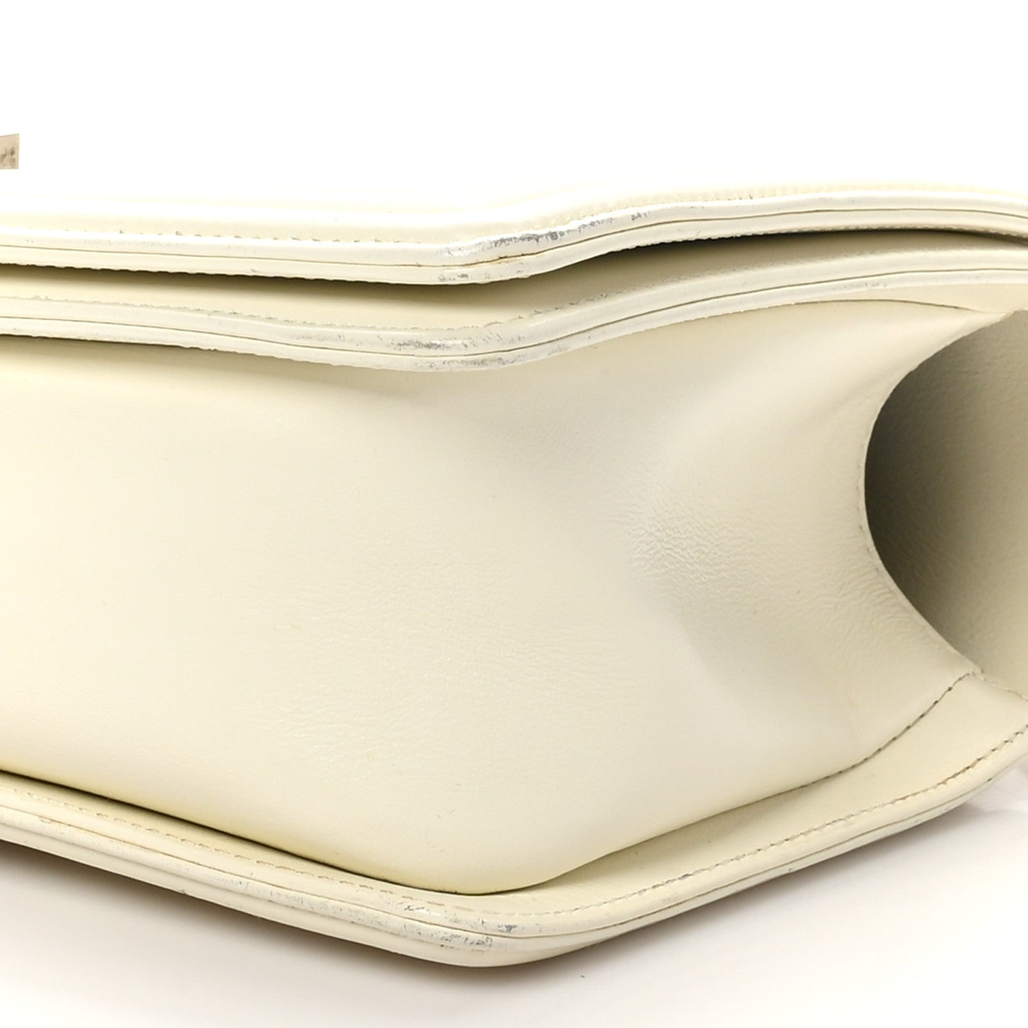 Calfskin Quilted Medium Boy Flap White