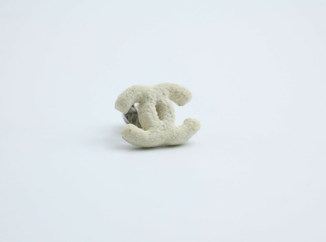 Chanel Vintage 03A Metal White Frosted CC Brooch