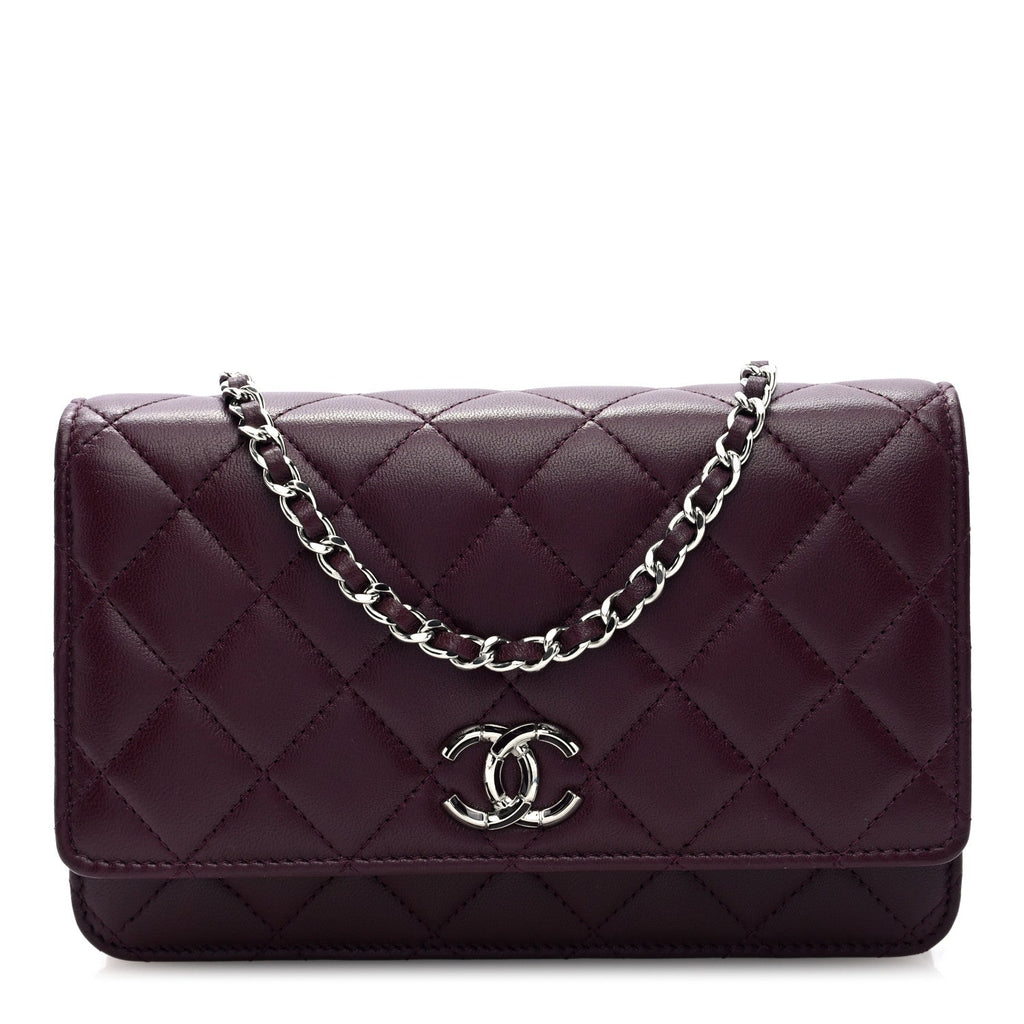 Lambskin Quilted Enamel CC Wallet On Chain WOC Burgundy