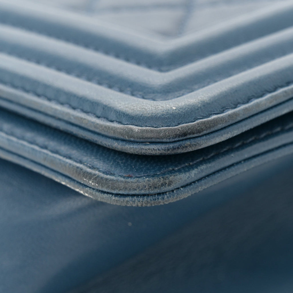 Lambskin Quilted New Medium Boy Flap Dark Blue