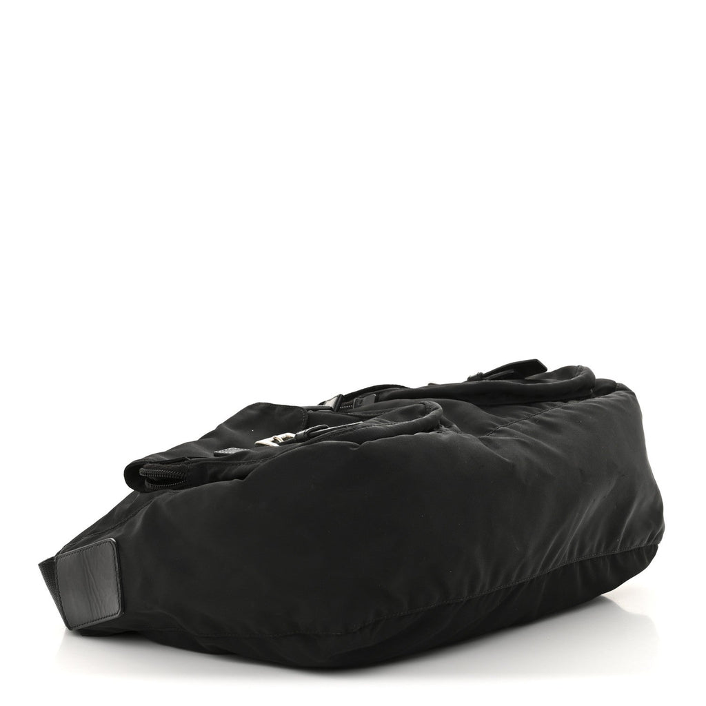 Tessuto Nylon Saffiano Vela Messenger Bag Black