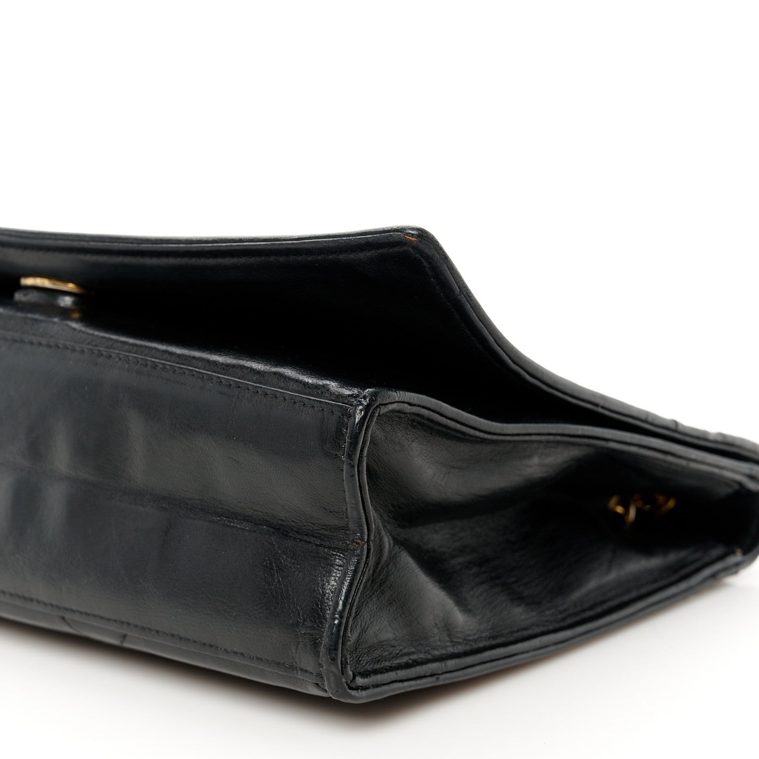 Lambskin Diamond CC Flap Black