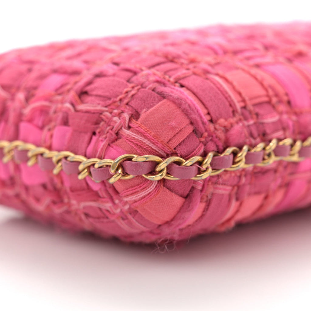 Tweed Chain Around Phone Holder Pink