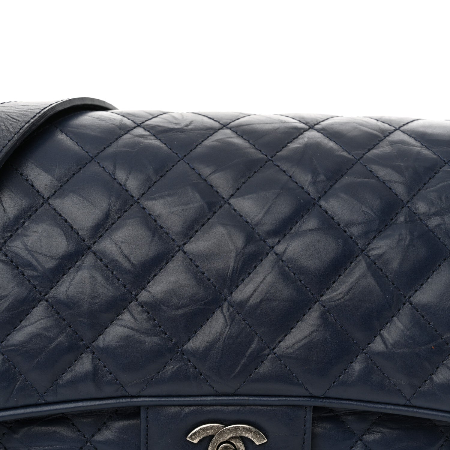 Crumpled Calfskin Quilted Medium Casual Rock Flap Navy