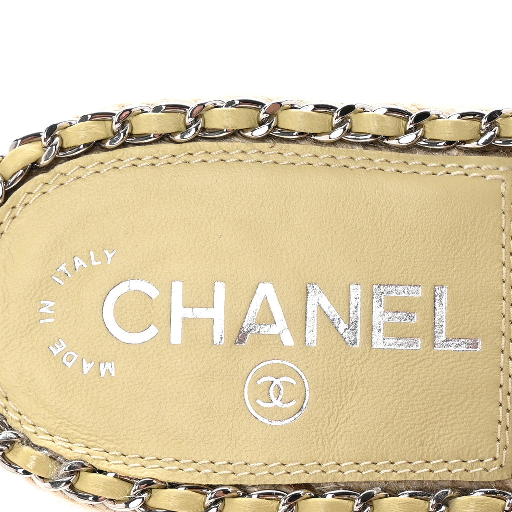 Lambskin Quilted CC Chain Espadrille Mules 37 White