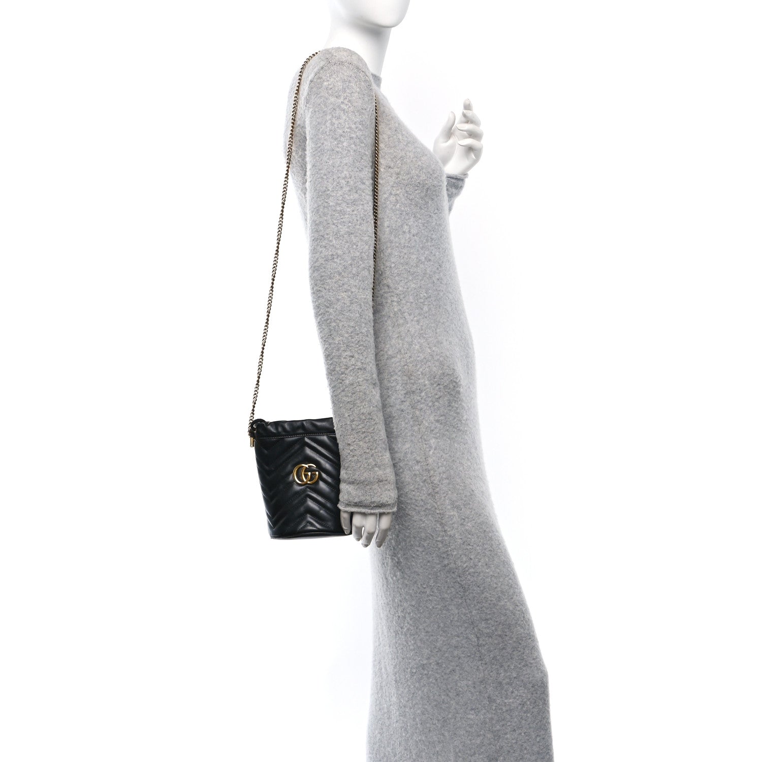 Calfskin Matelasse Mini GG Marmont 2.0 Bucket Bag Black
