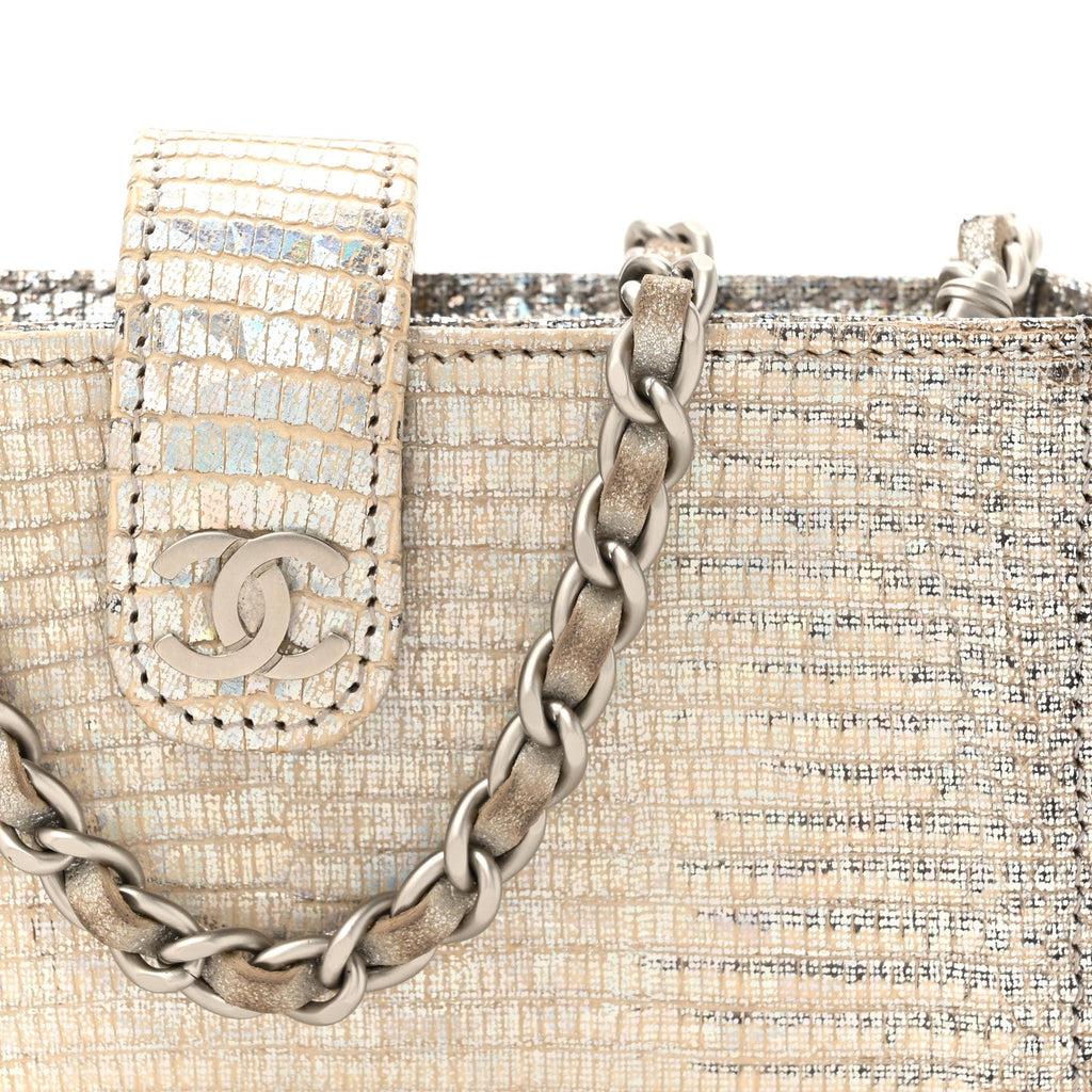 Iridescent Lizard Phone Holder Crossbody Silver