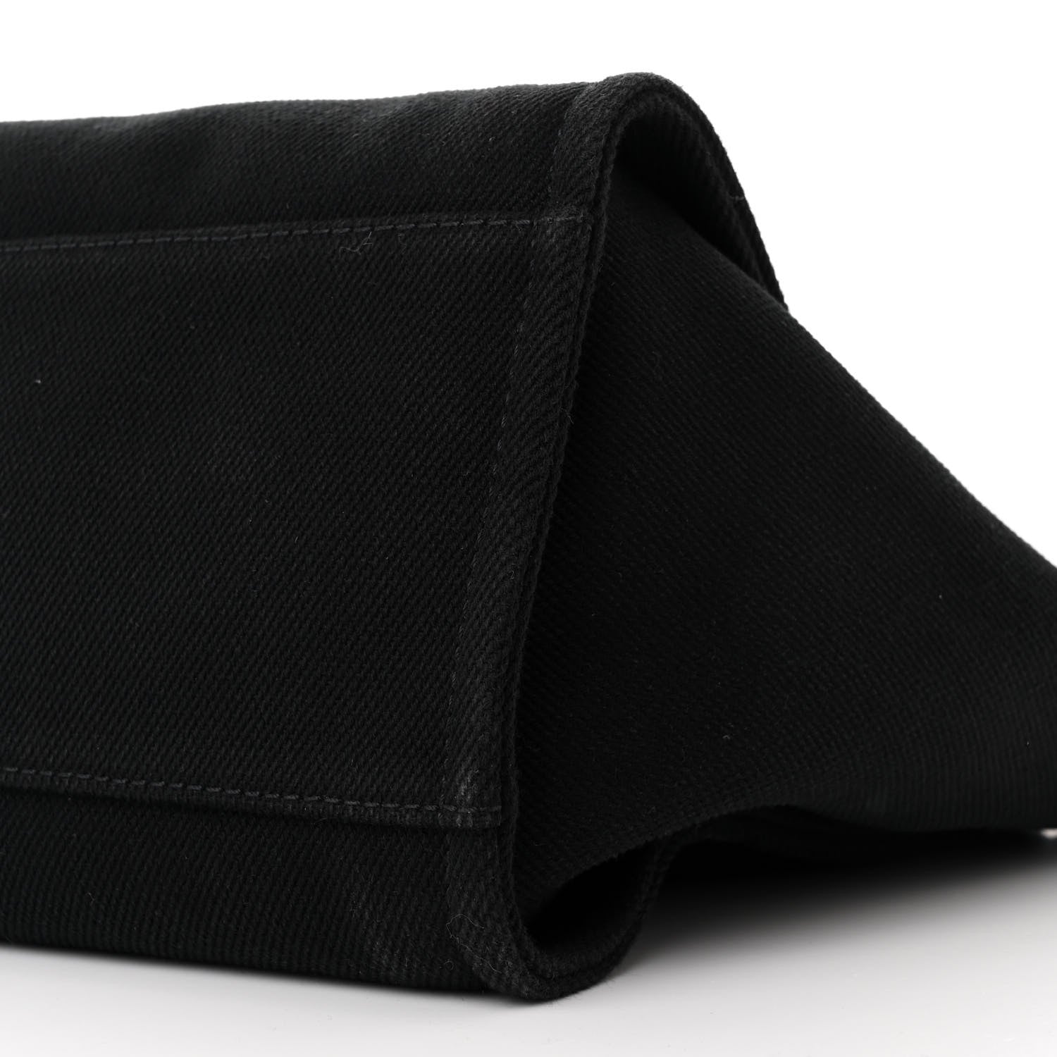 Canvas Pearl Medium Deauville Tote Black