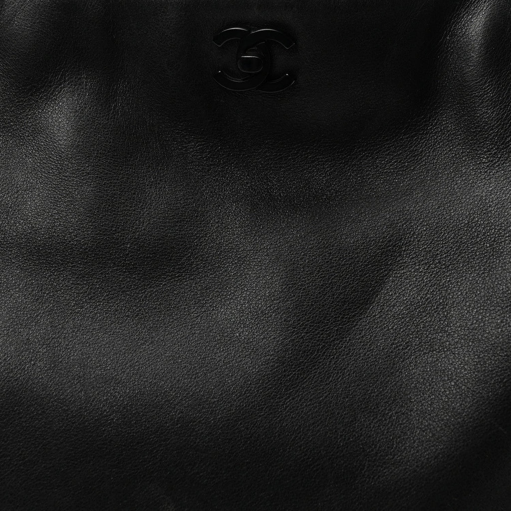 Lambskin Messenger Black