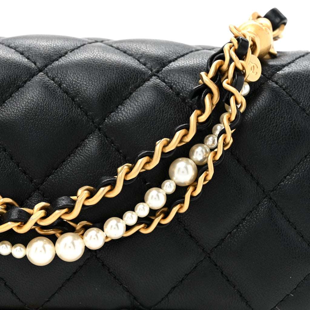 Shiny Lambskin Quilted Pearl Twist Mini Square Flap Black