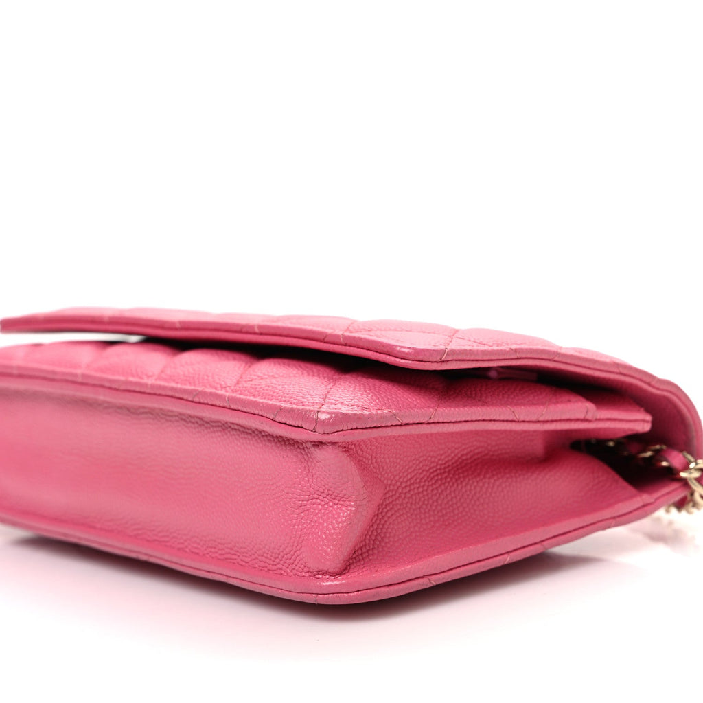 Caviar Quilted Wallet on Chain WOC Pink