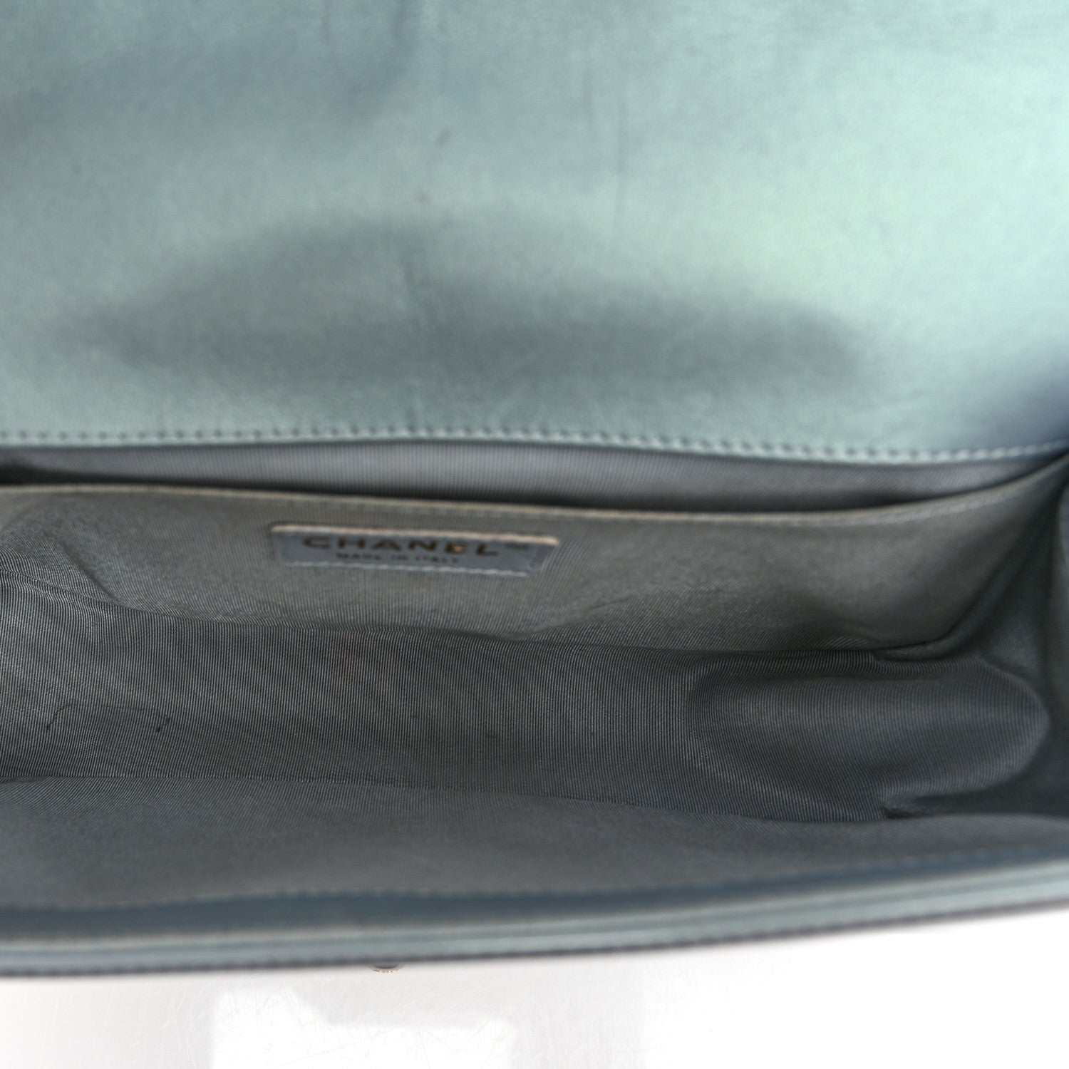 Iridescent Patent Calfskin Quilted Medium Boy Flap Light Blue