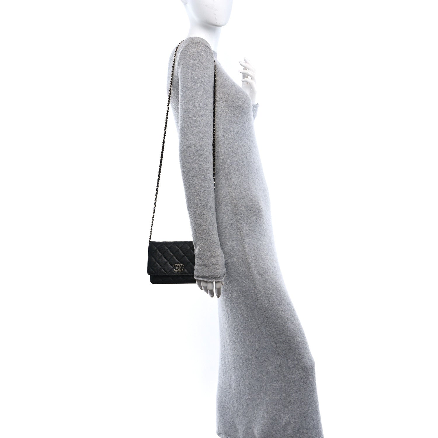 Shiny Caviar Quilted Strass CC Wallet On Chain WOC Black
