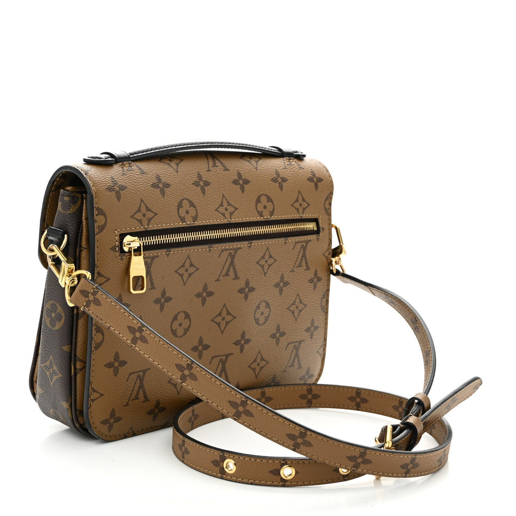 Reverse Monogram Pochette Metis