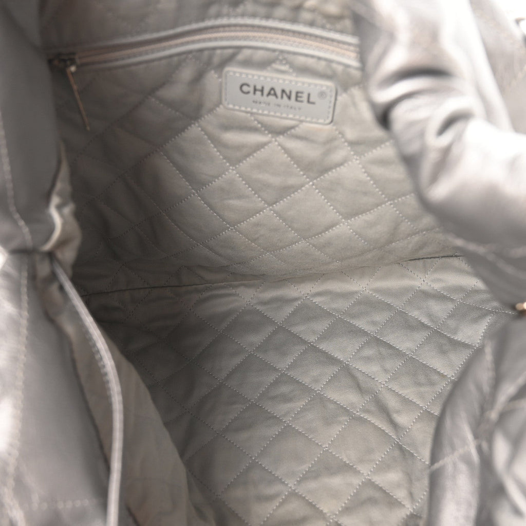 Metallic Calfskin Quilted Chanel 22 Silver