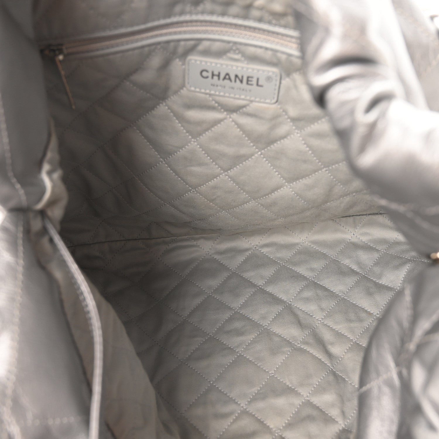 Metallic Calfskin Quilted Chanel 22 Silver