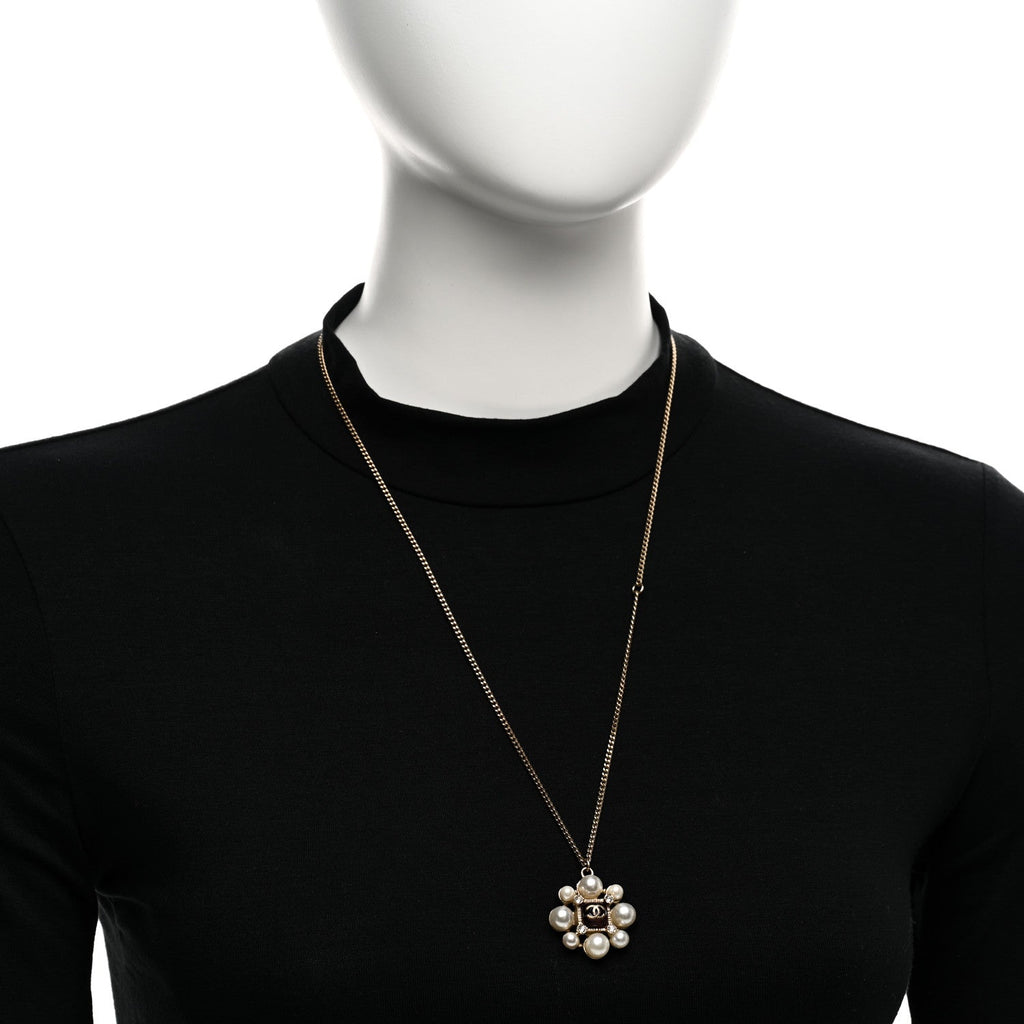 Gripoix Pearl Crystal CC Pendant Necklace Red Gold