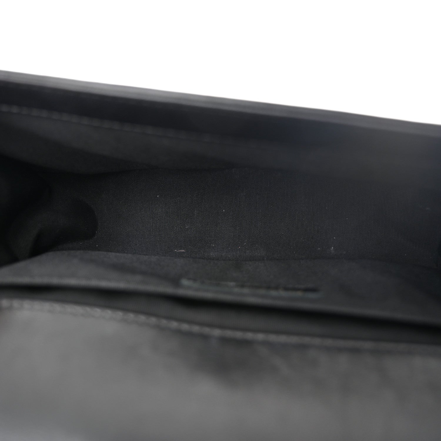 Lambskin Chevron Quilted Medium Boy Flap Black