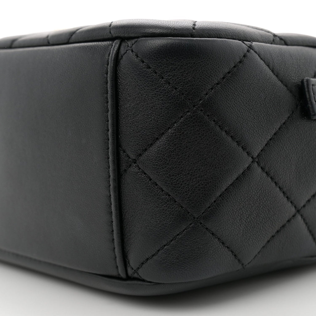 Lambskin Quilted Studded Quilted Vanity Case With Chain Black