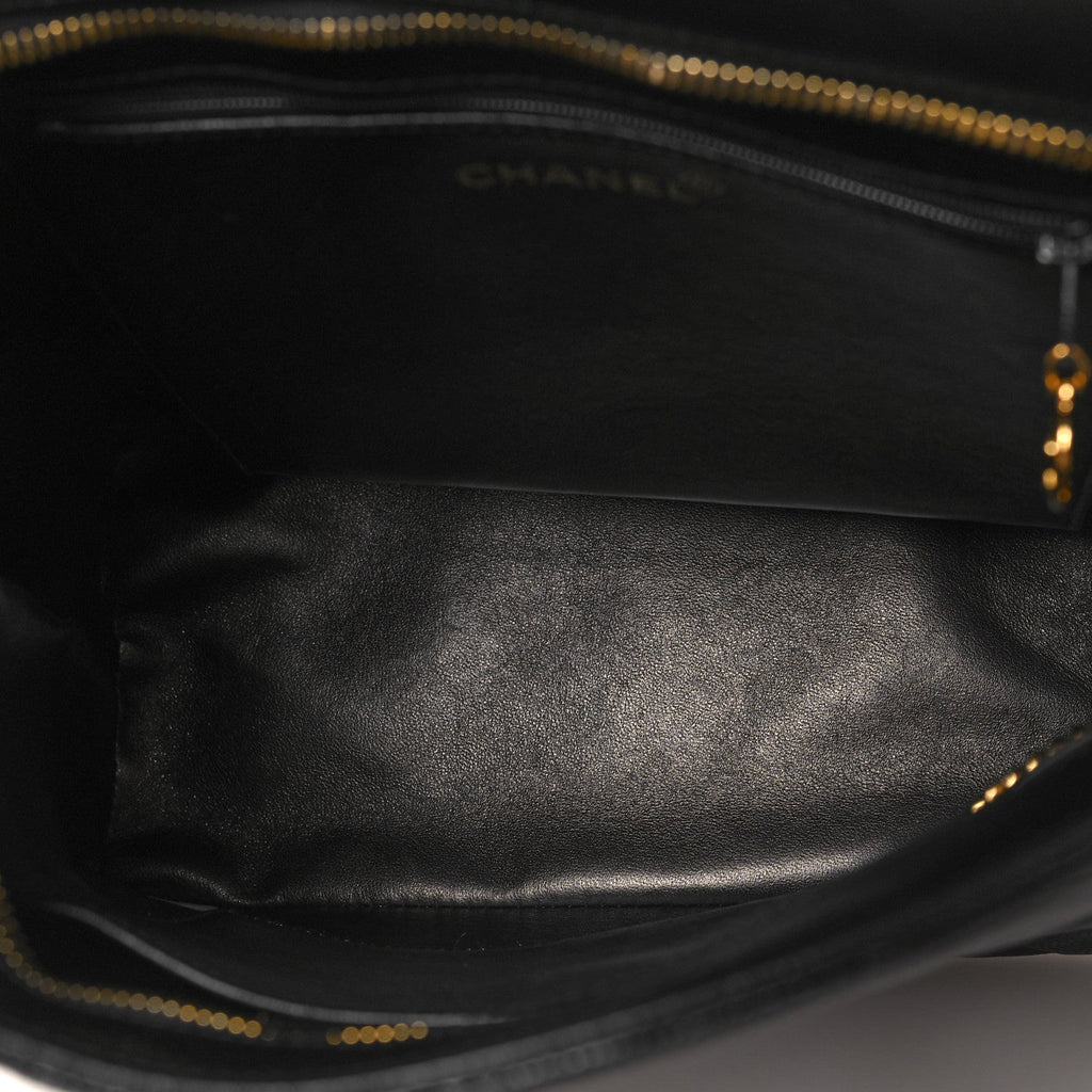 Caviar Quilted Medallion Tote Black