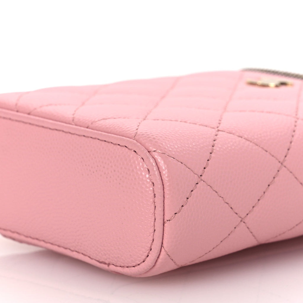 Caviar Quilted Small Vertical Coco Beauty Vanity Case With Chain Light Pink