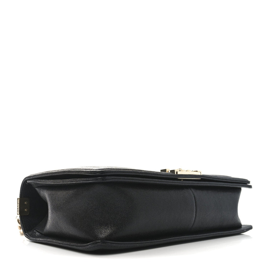 Caviar Chevron Quilted New Medium Boy Flap Black
