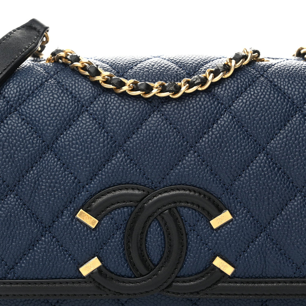 Caviar Quilted Small CC Filigree Flap Navy Black