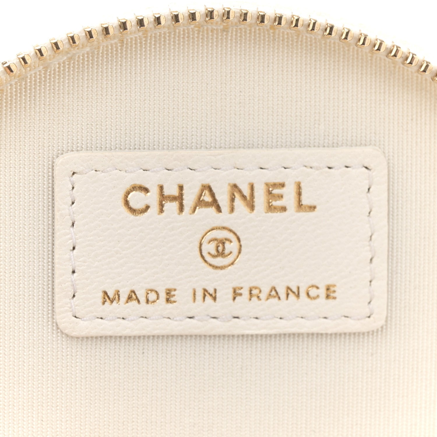 Lambskin Quilted Round Small Vanity Case With Chain White Black
