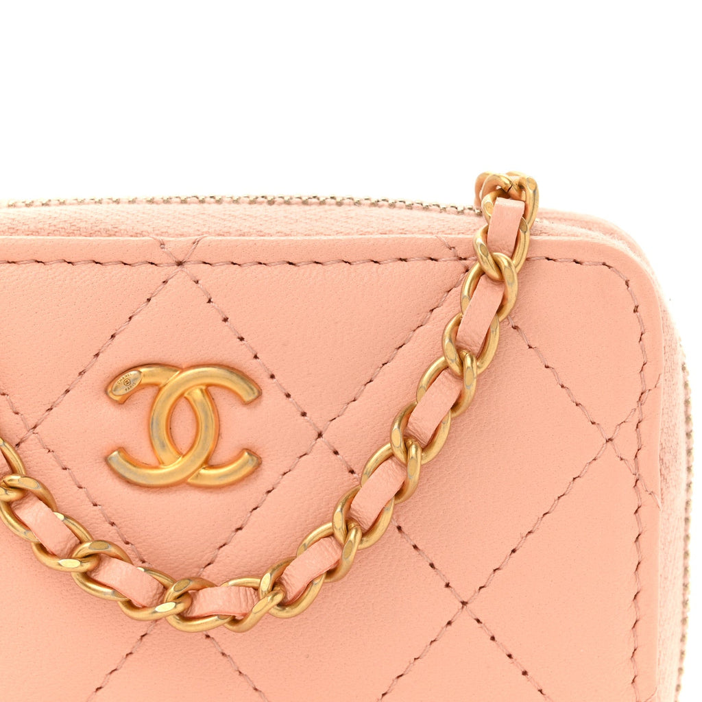 Lambskin Quilted CC Pearl Crush Zip  Holder On Chain Pink