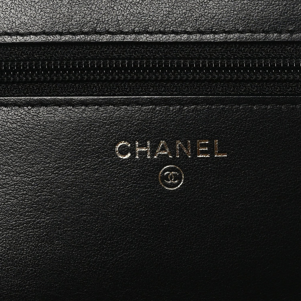 Caviar Quilted CC Filigree Wallet On Chain WOC Black