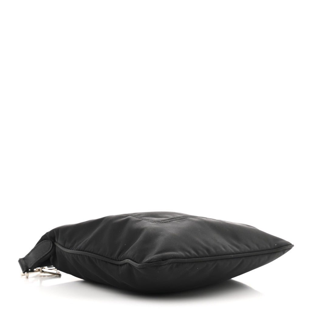 Nylon Flat Messenger Bag Black