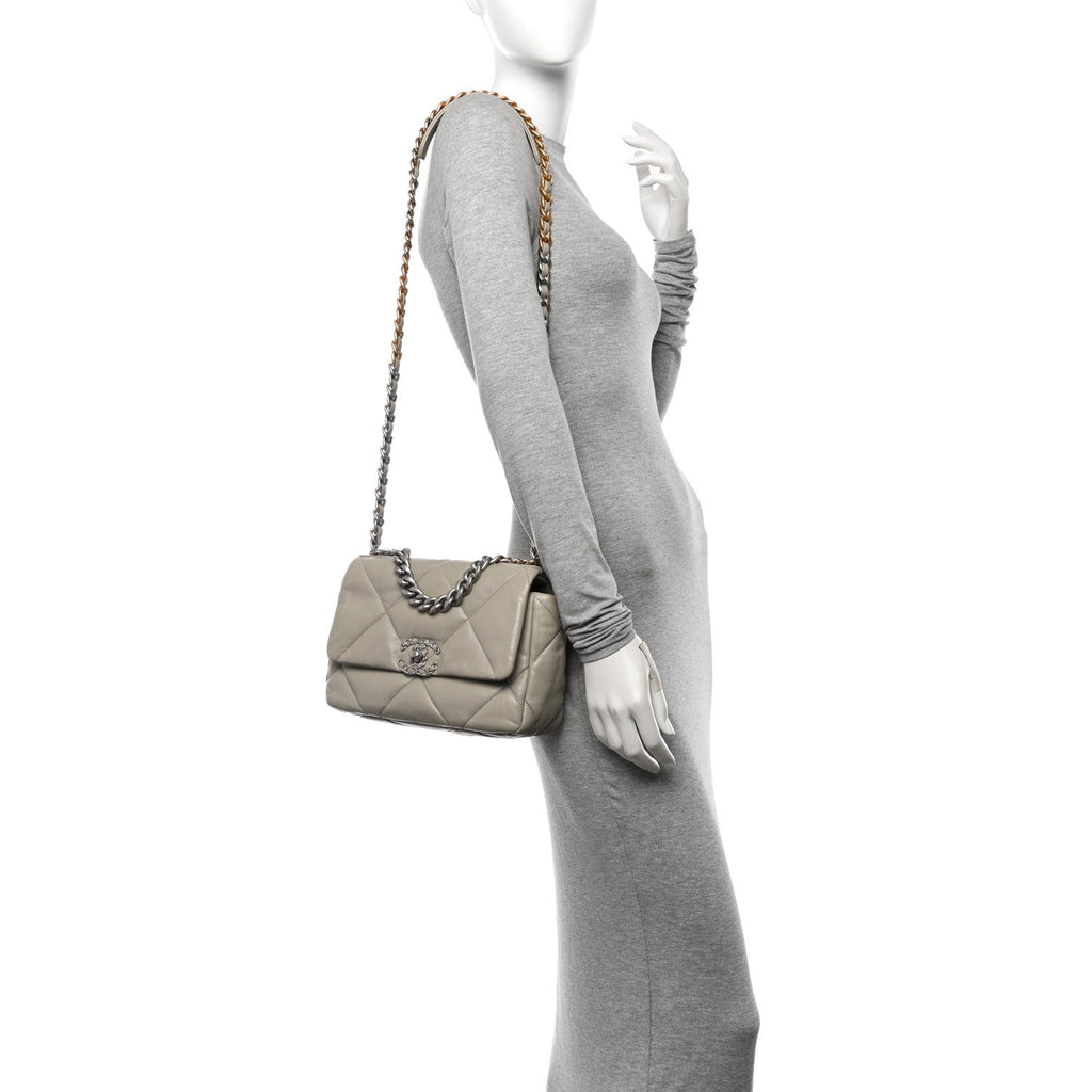 Lambskin Quilted Medium Chanel 19 Flap Grey