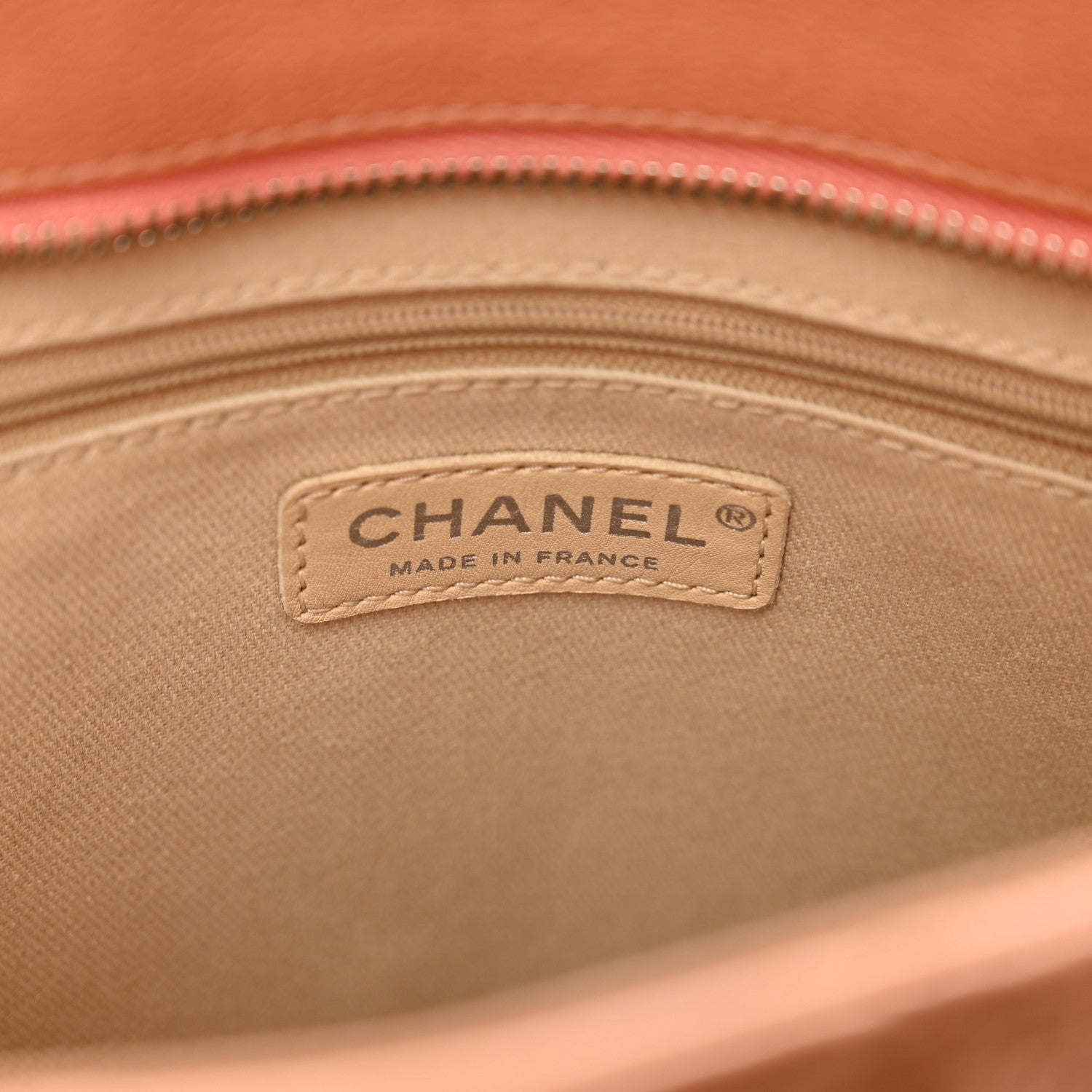 Caviar Quilted Medallion Tote Pink