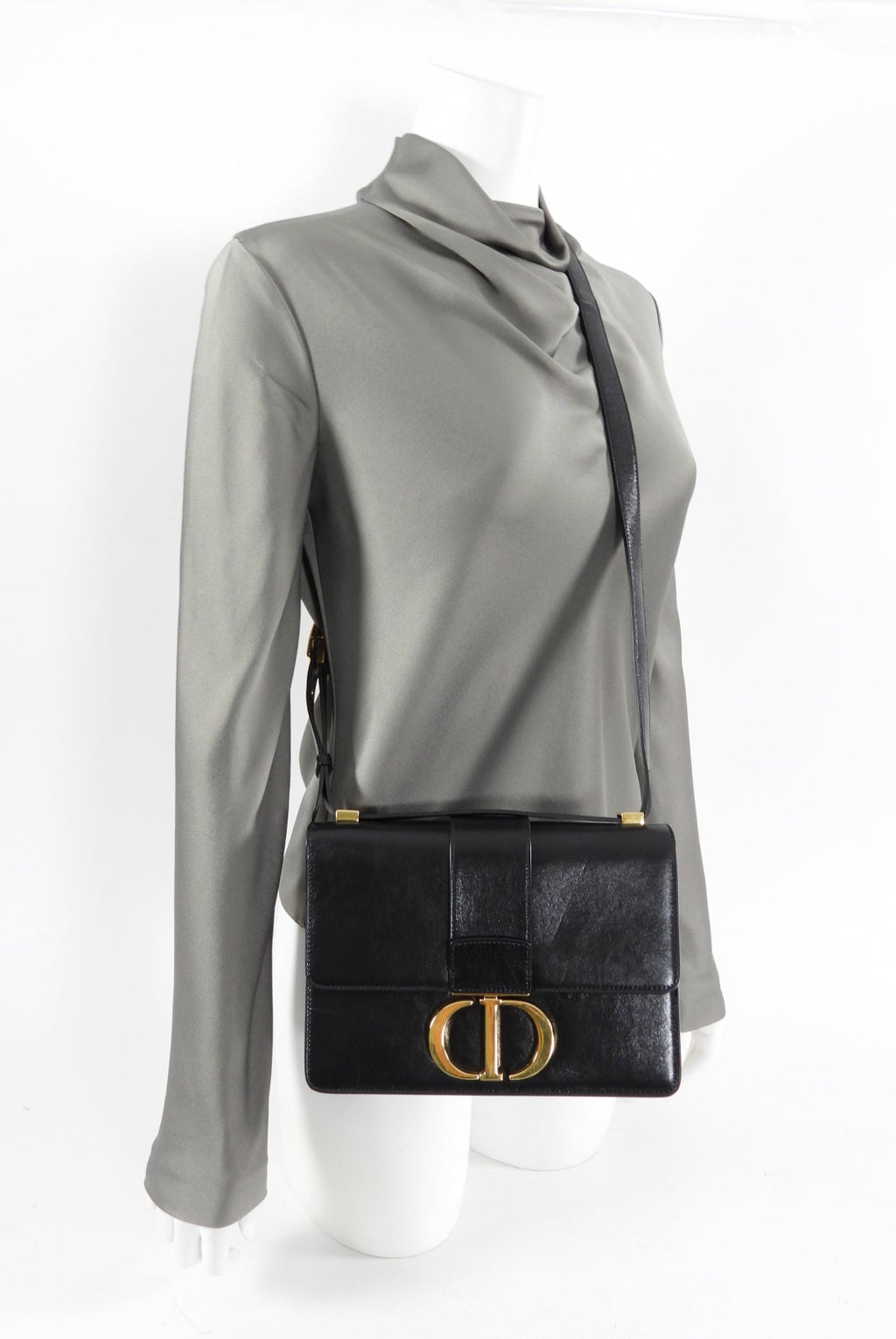 Dior Black Leather Medium 30 Montagne Bag