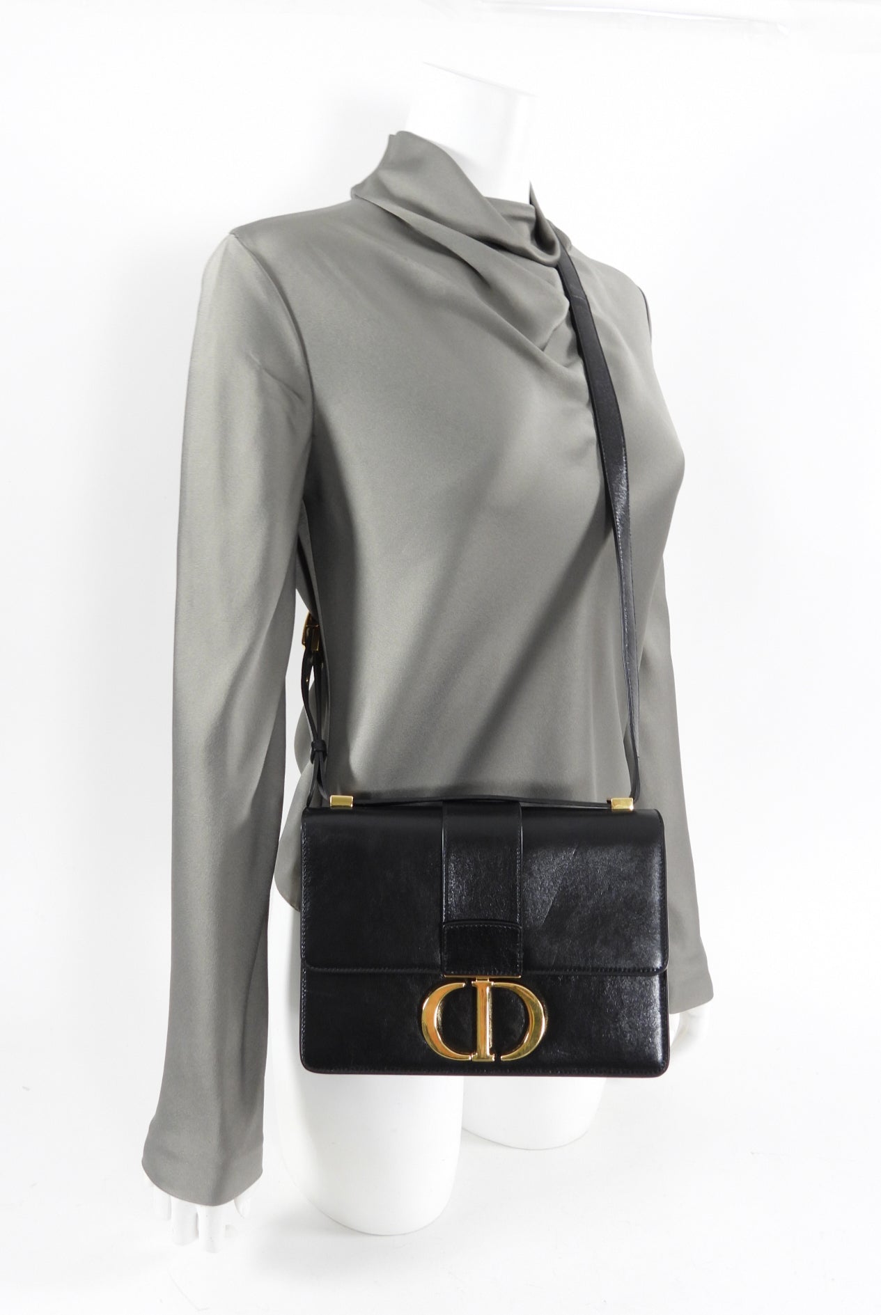 Dior Black Leather Medium 30 Montagne Bag