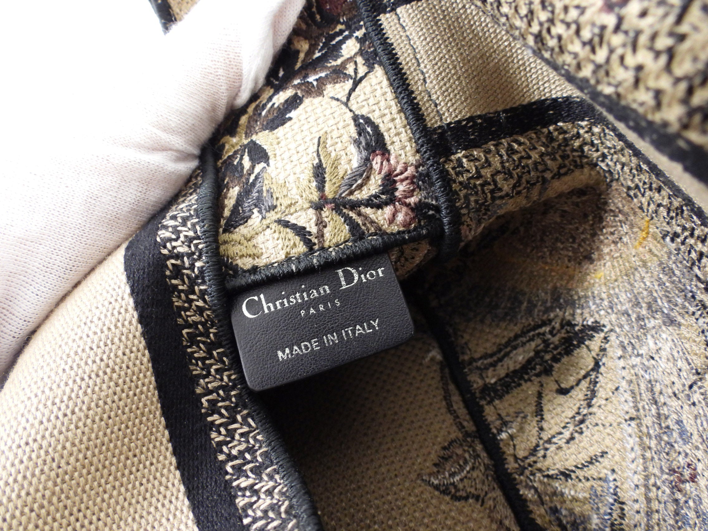 Dior Diorcamp Beige Floral Embroidered Logo Crossbody Messenger Bag