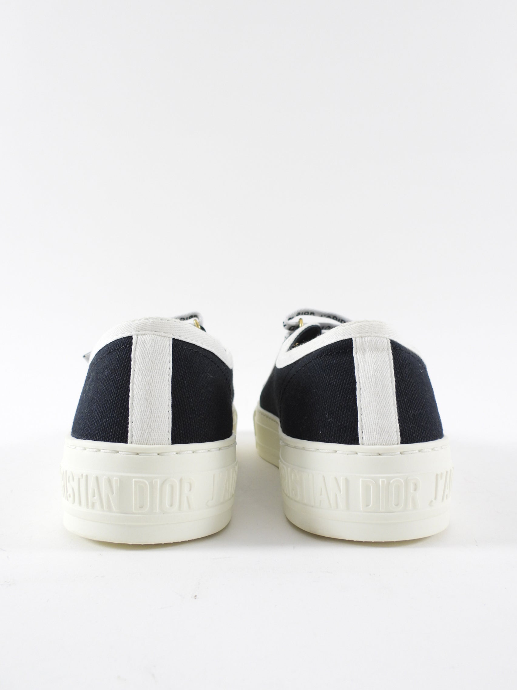Dior Walkndior Black and White Logo Low Top Sneakers - 35.5