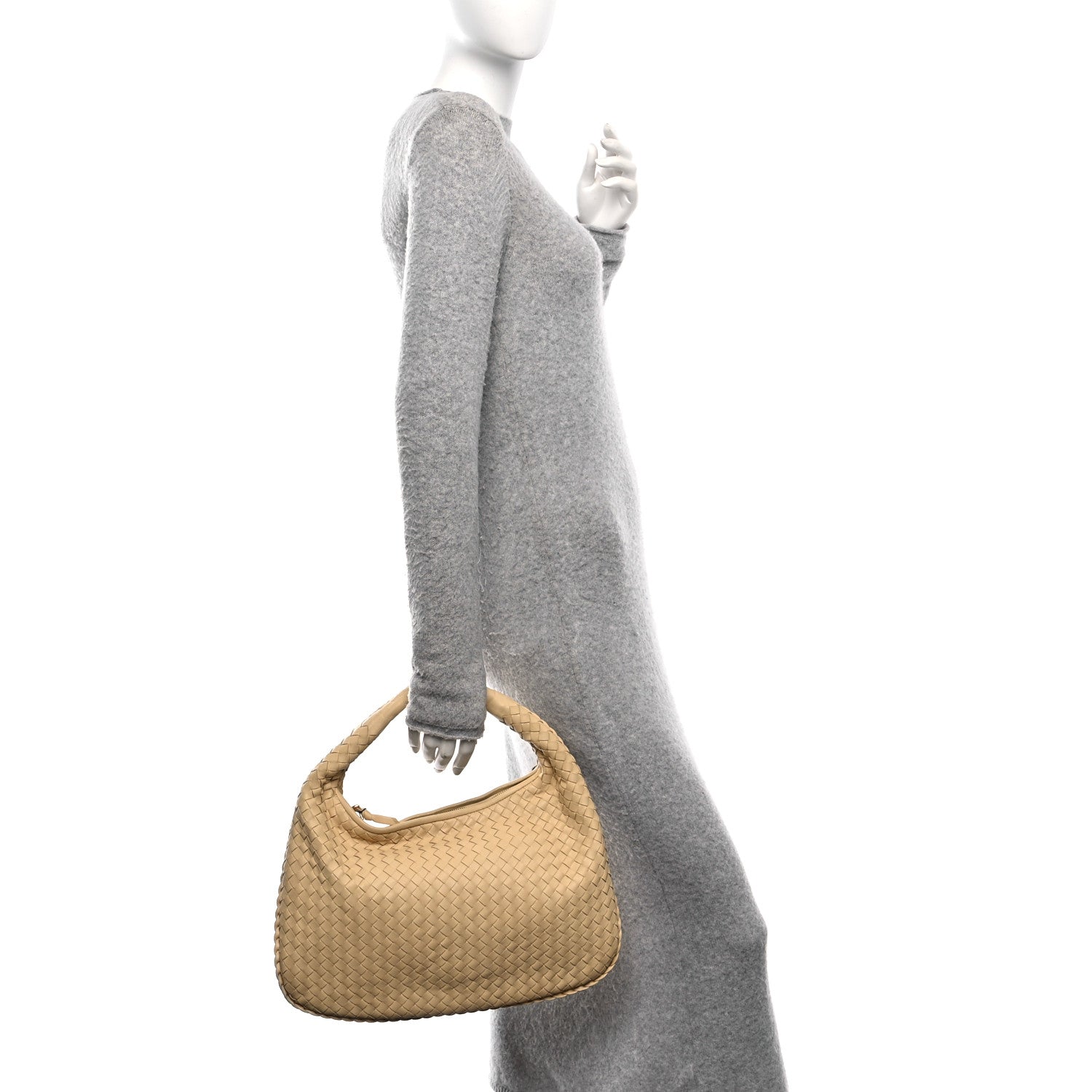 Nappa Intrecciato Medium Veneta Hobo Banane