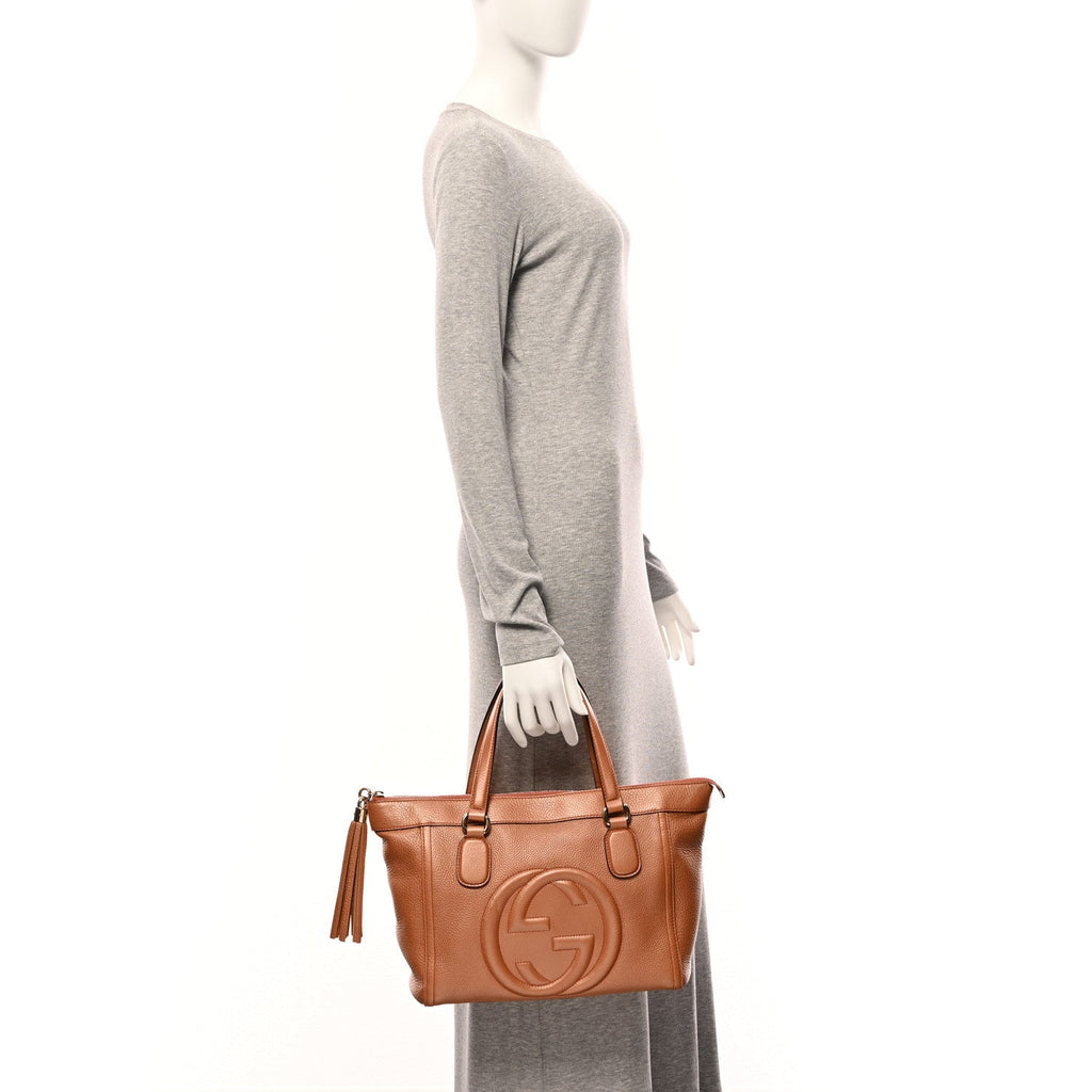 Metallic Pebbled Calfskin Small Soho Top Handle Bag Blush