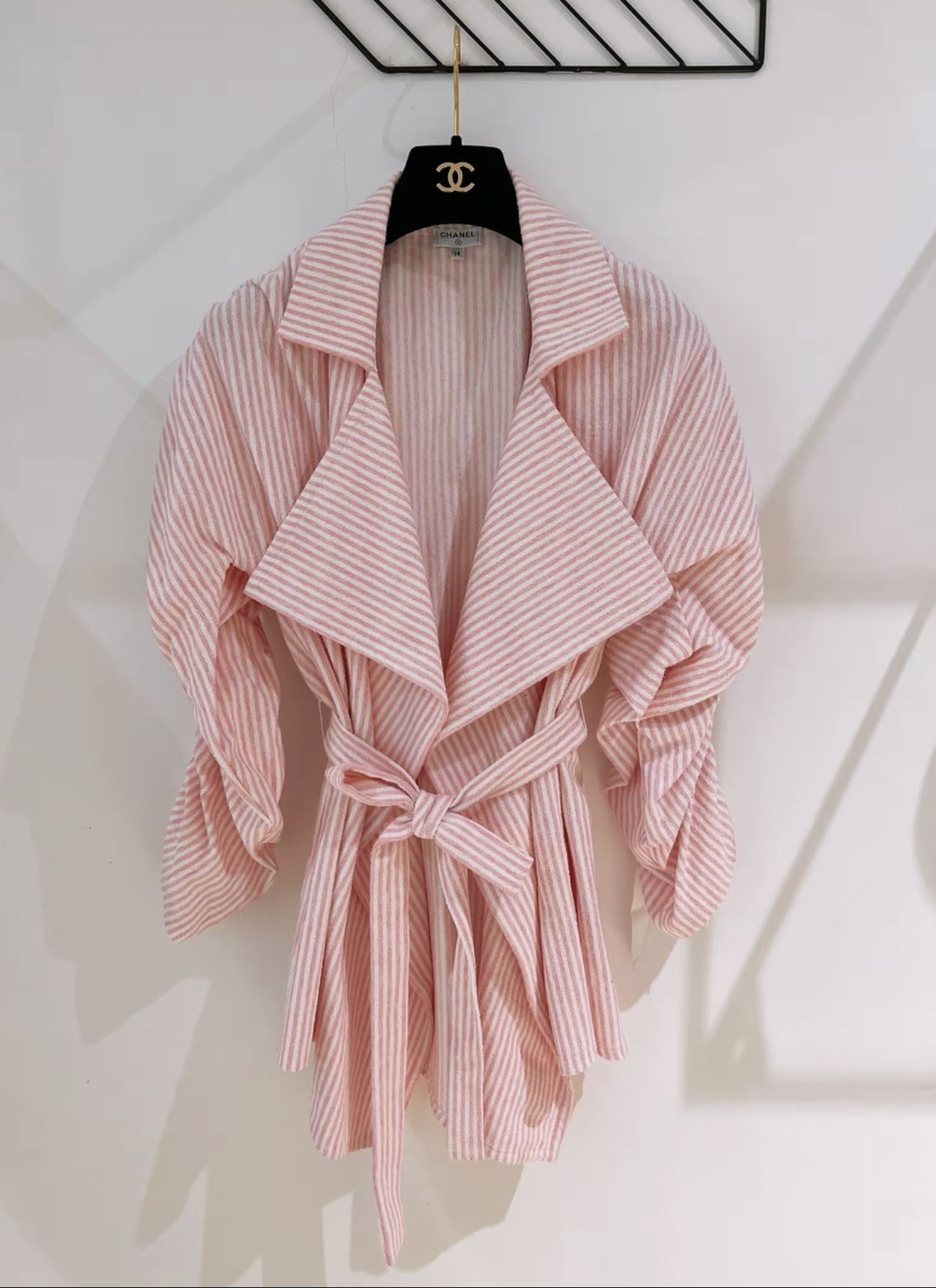 Chanel 19 cruise catwalk  jacket
