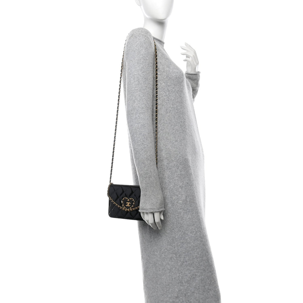 Patent Quilted Chain Around Heart Wallet On Chain WOC Black