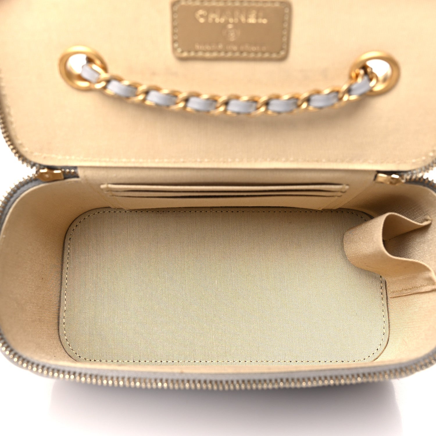 Lambskin Quilted Small Pearl Crush Vanity Case With Chain Grey